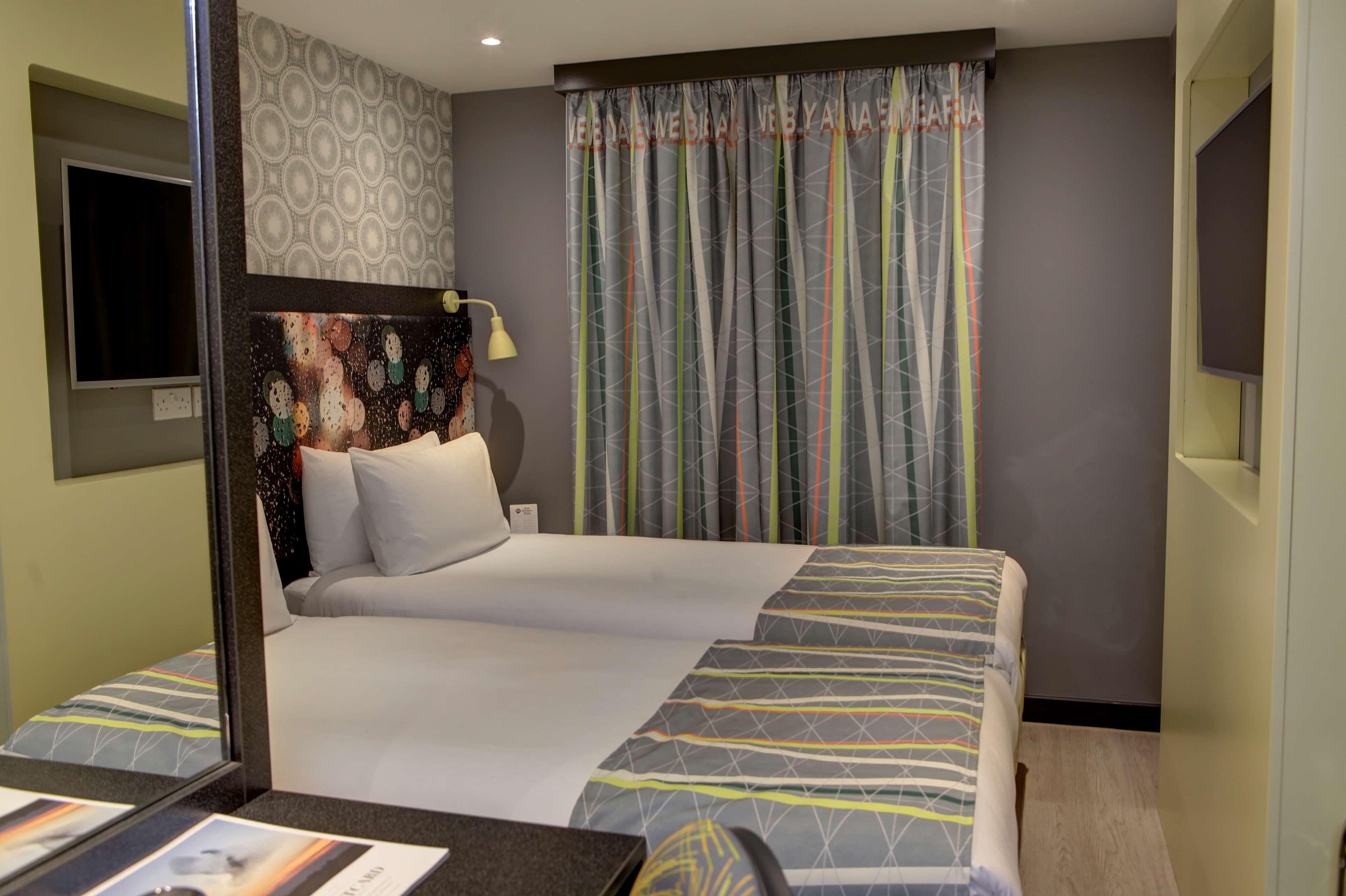 Best Western Plus Woodstock Inn & Suites Ngoại thất bức ảnh