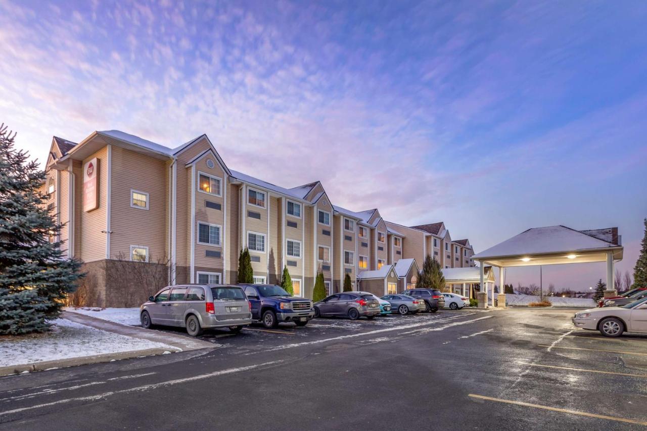 Best Western Plus Woodstock Inn & Suites Ngoại thất bức ảnh