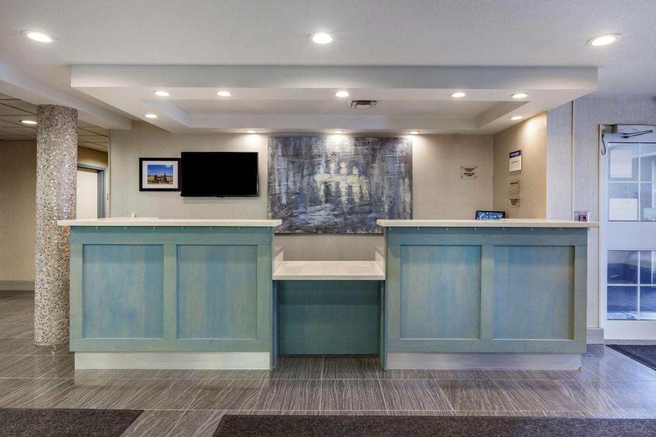 Best Western Plus Woodstock Inn & Suites Ngoại thất bức ảnh