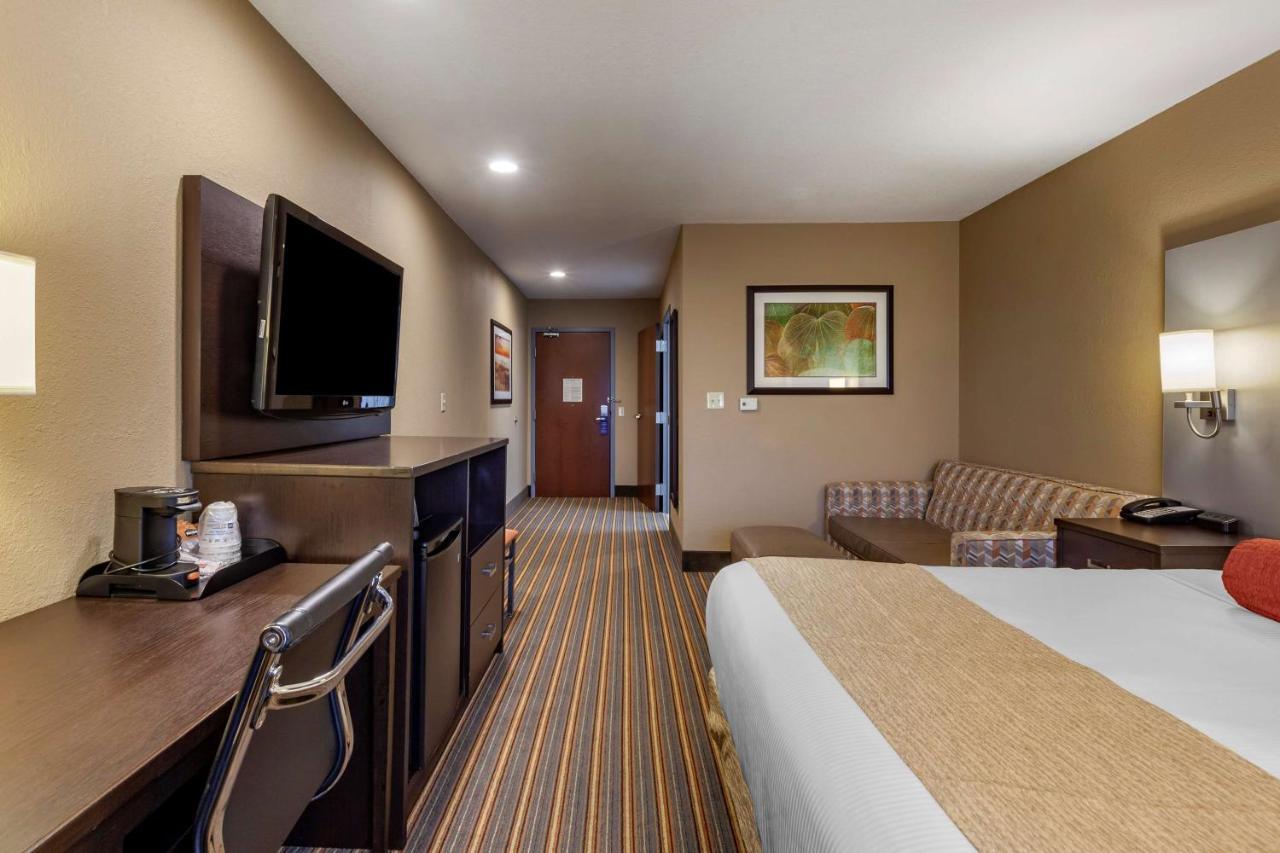 Best Western Plus Woodstock Inn & Suites Ngoại thất bức ảnh